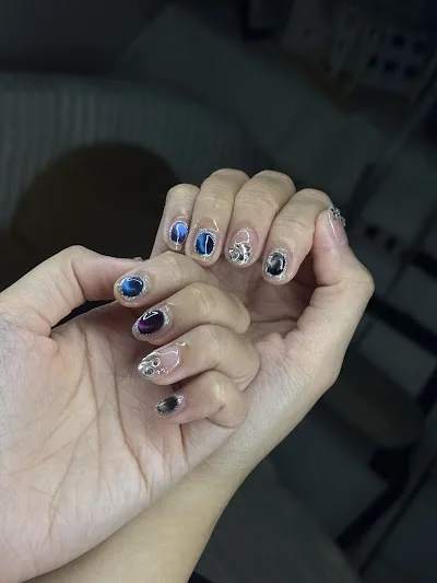 Mẫu nail 320k