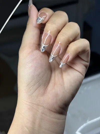 Mẫu nail 360k